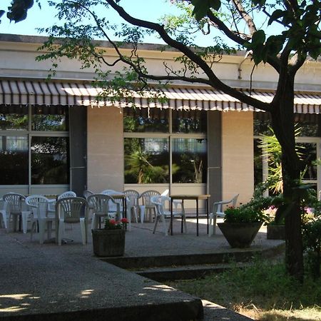 Auberge De Jeunesse Hi آرْلْ المظهر الخارجي الصورة