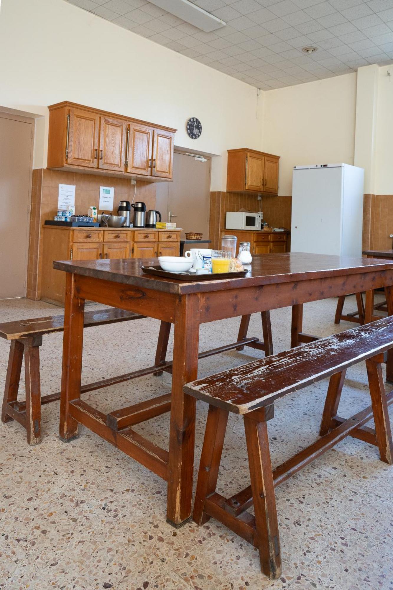 Auberge De Jeunesse Hi آرْلْ المظهر الخارجي الصورة